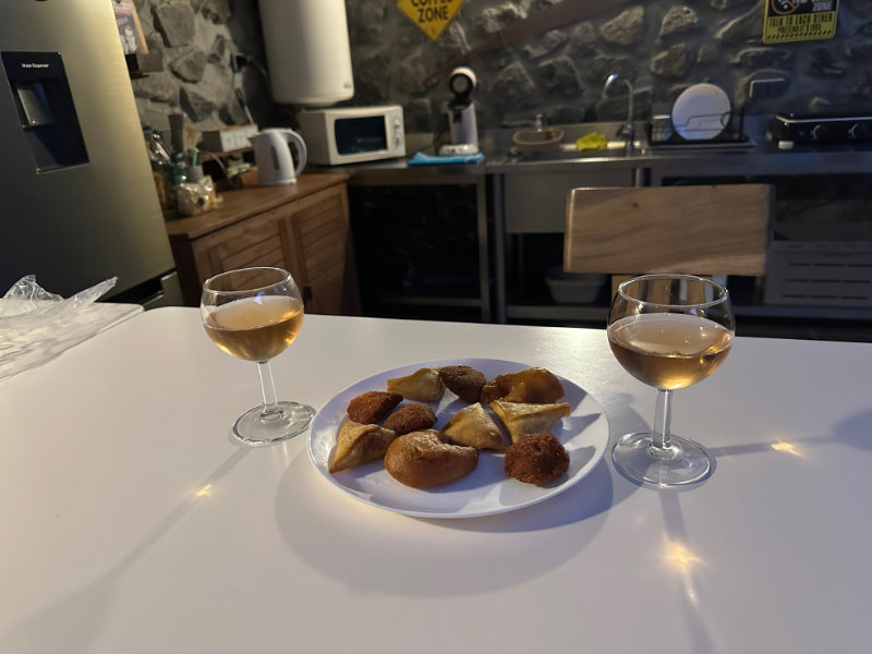 La Croisee des Sentiers