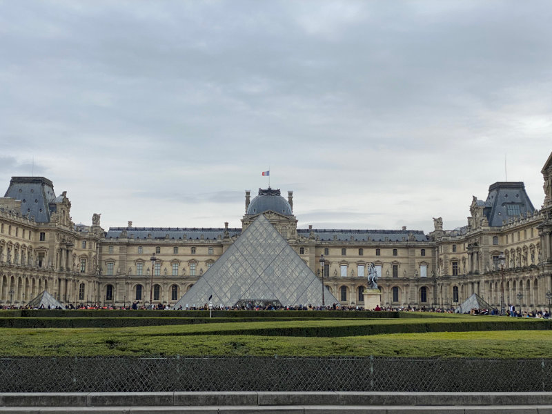 Louvre