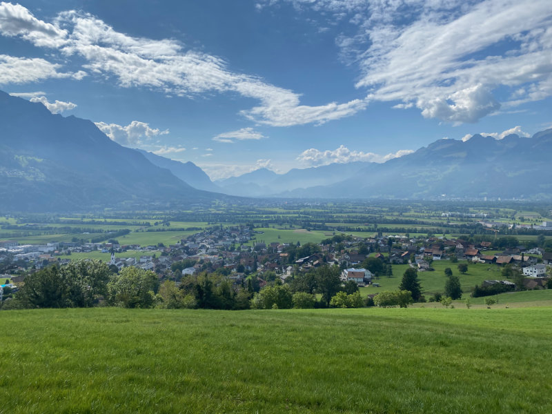 Historischer Hhenweg am Eschnerberg