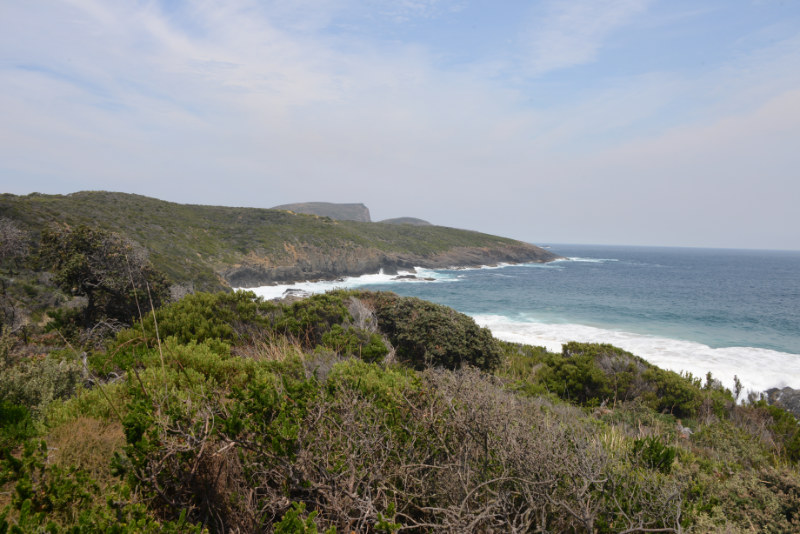 Maingon Bay